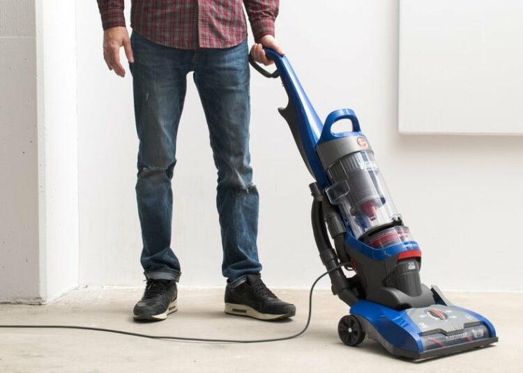 5 Best Hoover Vacuums ot Help You Get Rid of Dirt and Dust (Fall 2022)